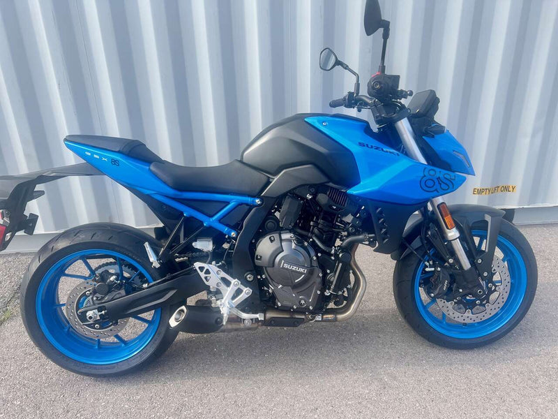 2023 SUZUKI GSX-8S