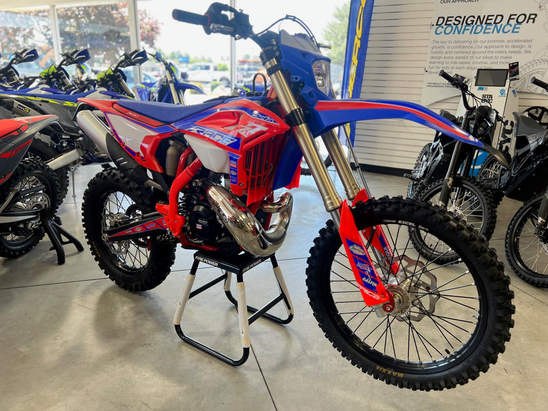 2025 BETA 300RR RACE
