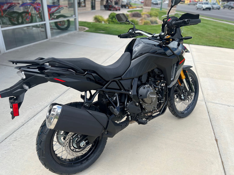 2025 V-STROM 800DE