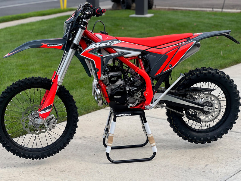 2026 BETA XTRAINER 300