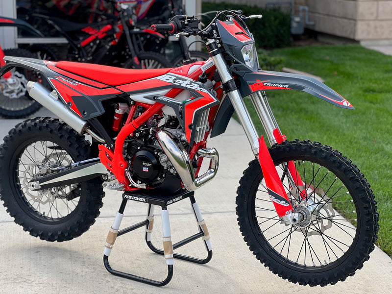 2026 BETA XTRAINER 300