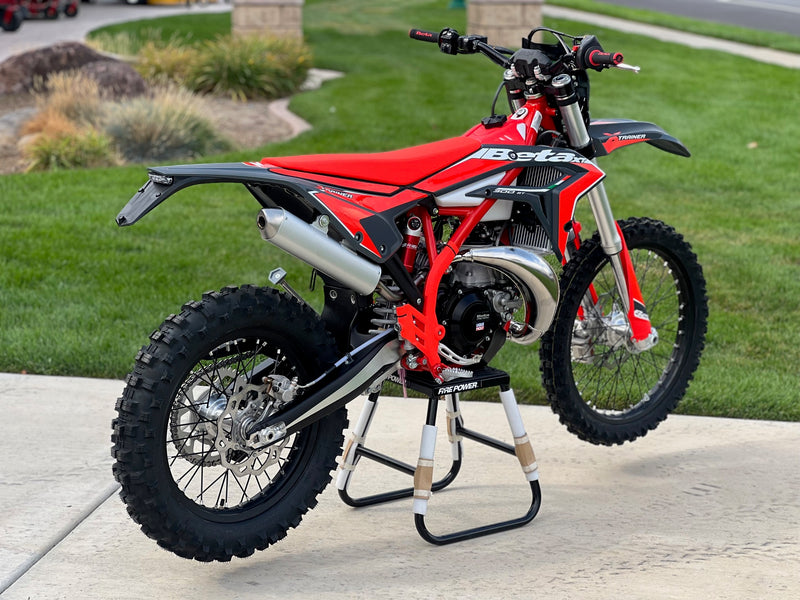 2026 BETA XTRAINER 300
