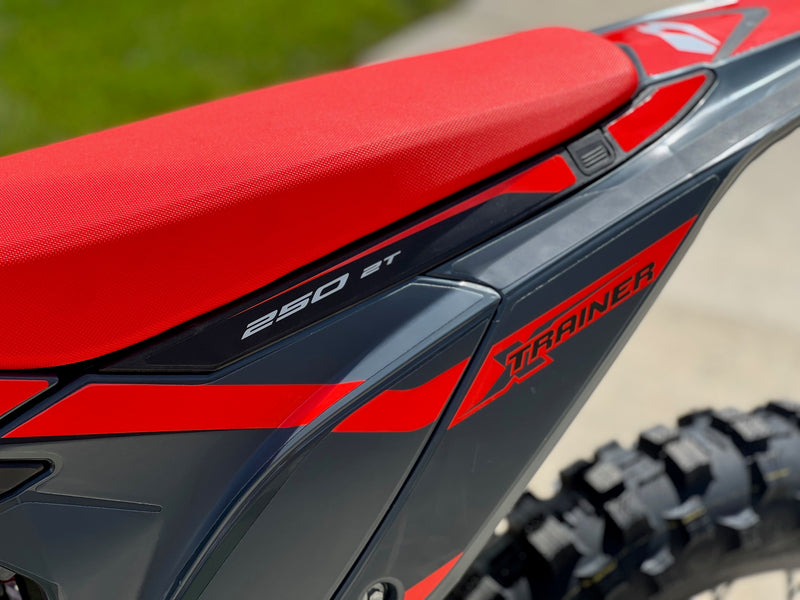 2025 BETA XTRAINER 250