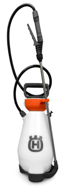 Husqvarna 596766101 2 Gallon Handheld Sprayers, White